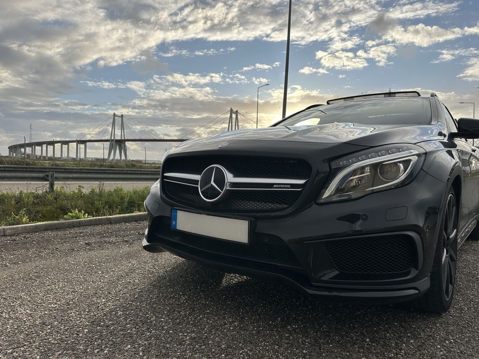 Mercedes-Benz GLA45 AMG Aceito Retoma