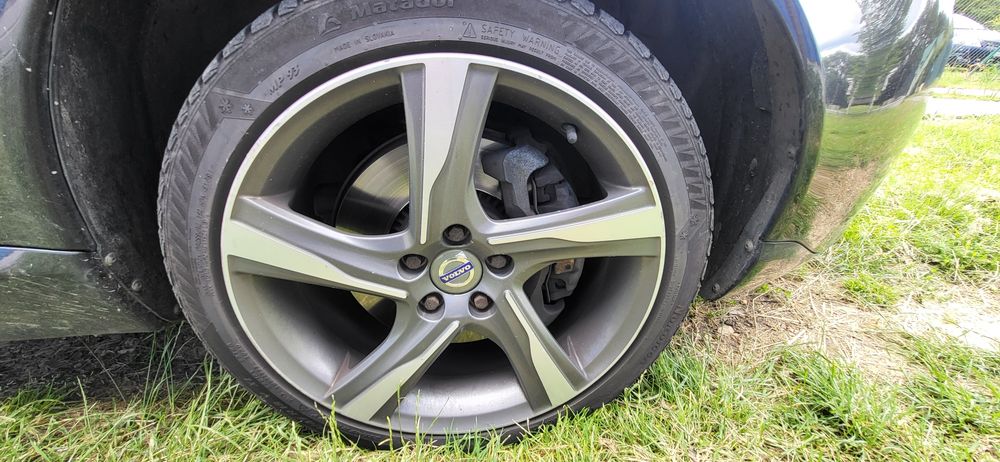 Felgi Volvo S60 V70 Ixion R design plus opony zimowe