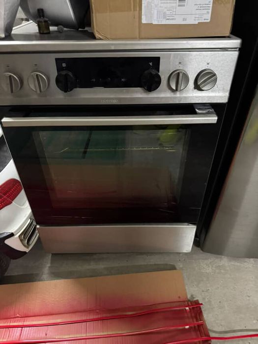 Холодильник или духовка с варочной поверхностью