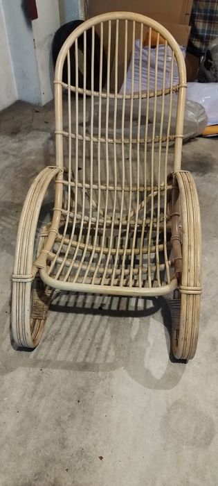 Cadeirão em bambu