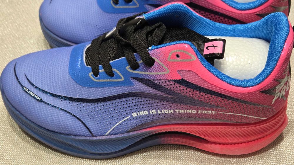 Buty sportowe 40