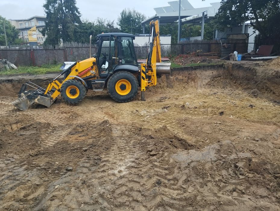 Usługi Koparko-Ładowarką JCB, koparką obrotową, kucie młotem 3CX