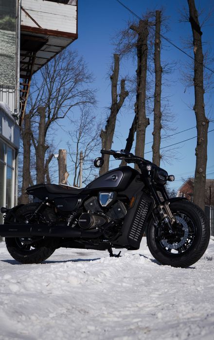 Мотоцикл QJMOTOR SRV 600 V