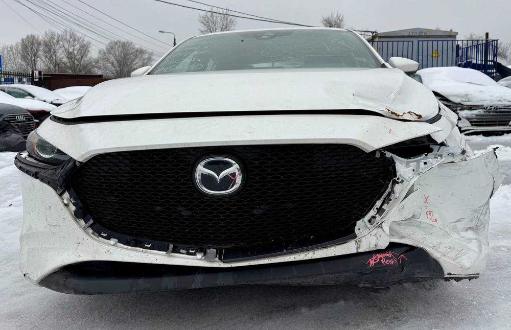 Продам Mazda 3 2019 без ремонту