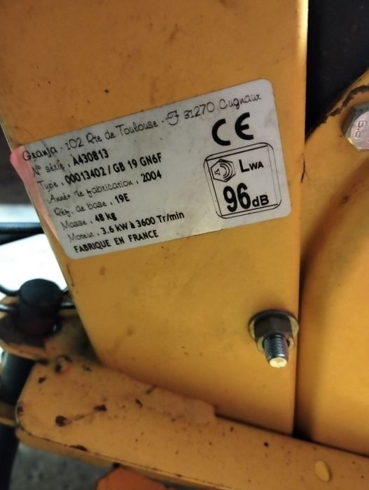 Glebogryzarka spalinowa