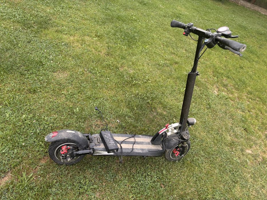 Hulajnoga elektryczna  do wymiany wyswietlacz