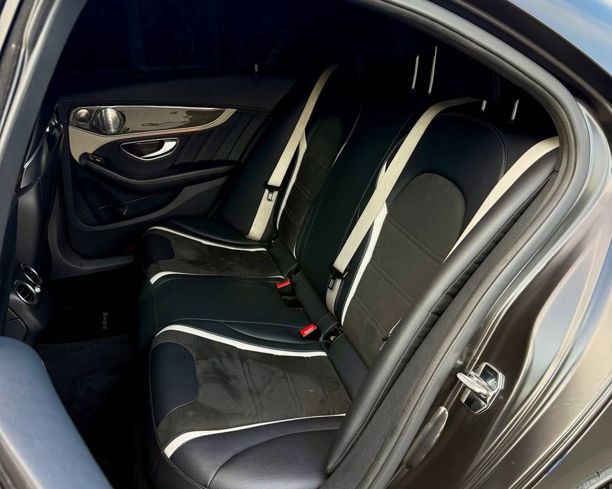 Mercedes-Benz C63s AMG