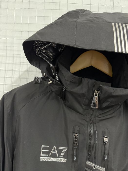 Зимова лижна куртка EA7 / Emporio Armani