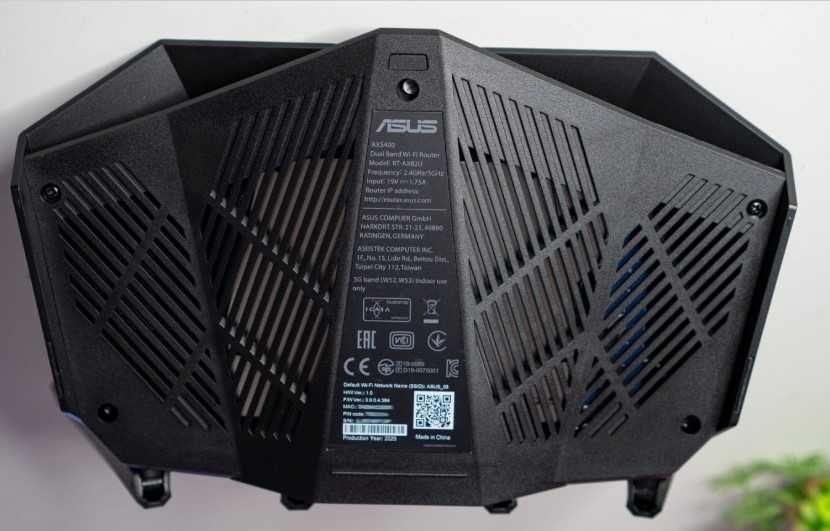 ASUS RT-AX82U Gaming – WiFi 6 AX5400, RGB, Alta Performance!