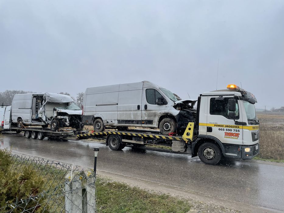 Transport maszyn rolniczych/budowlanych POMOC DROGOWA*laweta*holowanie
