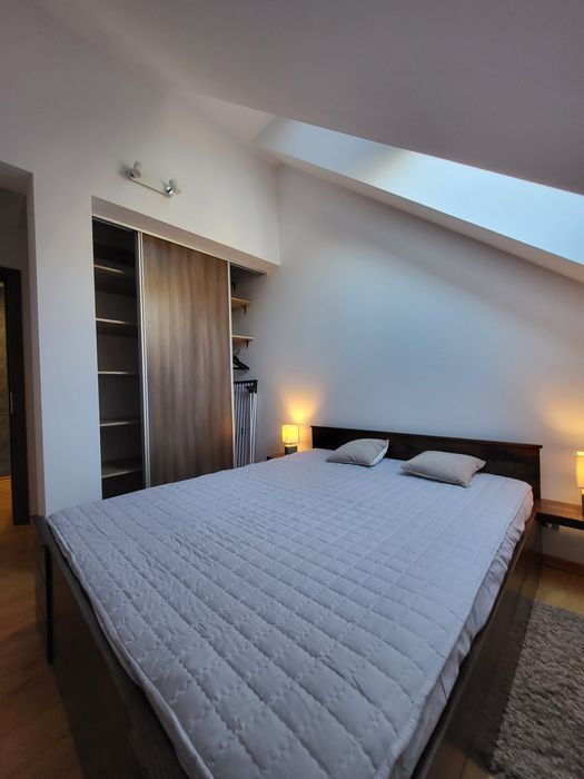 Apartament Listopadowa 43 - z Balkonem