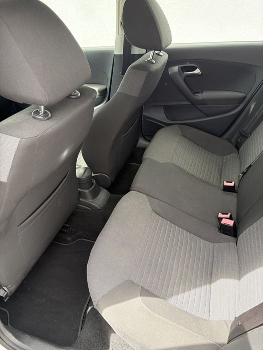 VW Polo 1.2 Comfortline 2010 | 140.000 km | Económico e Fiável