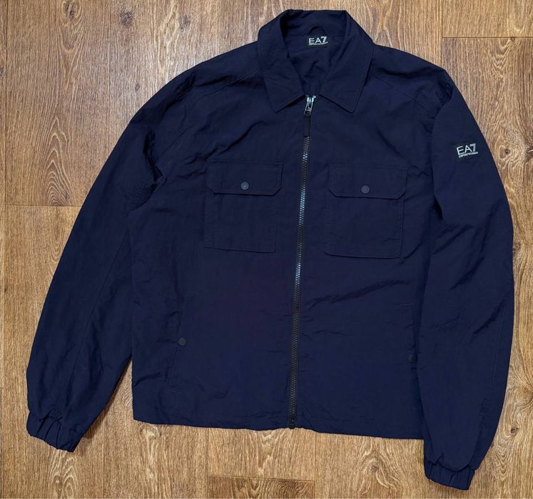 Ветровка от Emporio Armani