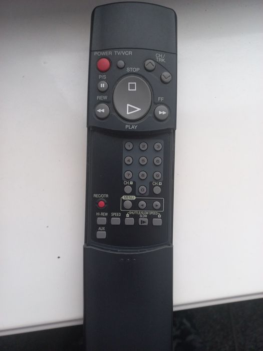 Pilot do Daewoo DV-F440