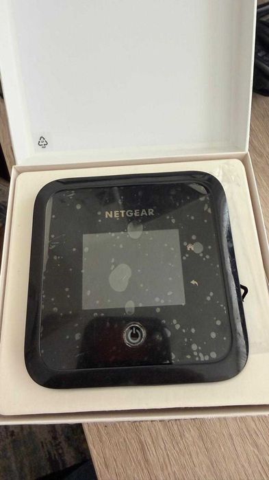 Router Netgear 5G Nighthawk M5 (modelo MR5200)