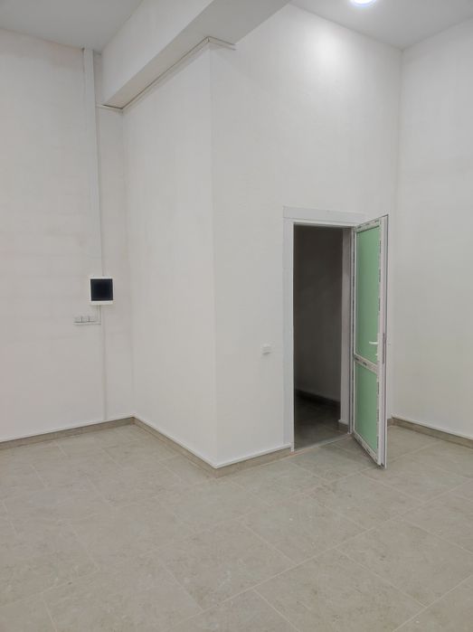 Помещение в центре г. Вознесенск,ул. Центральная,район рынка