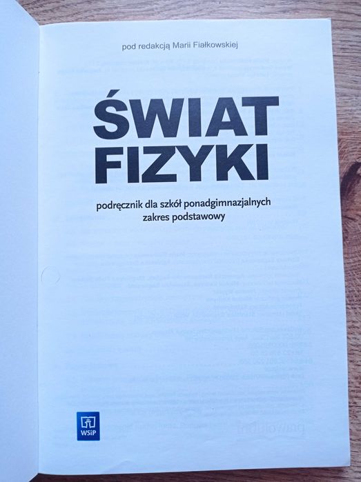 Podręcznik Świat fizyki Fijałkowska zakres podstawowy
