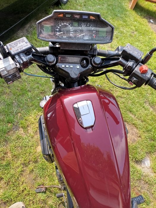 Honda VF 750 S RC07 Sabre szwajcar klasyk