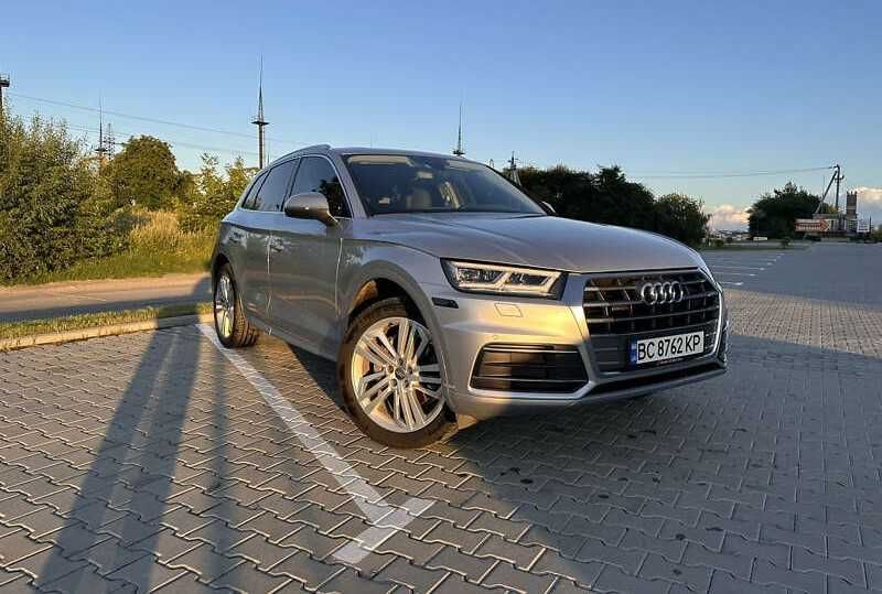 Продам Audi Q5 Premium+