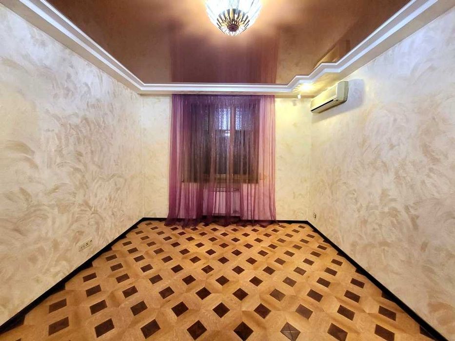 Продажа 4-х к кв ул Маяковского д 8-А, ВТОРОЙ этаж, рядом 71 гимназия.