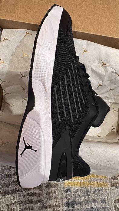Кросівки чоловічі Air Jordan Trunner Flow Black IO2091-003  Бренд: Air Jordan