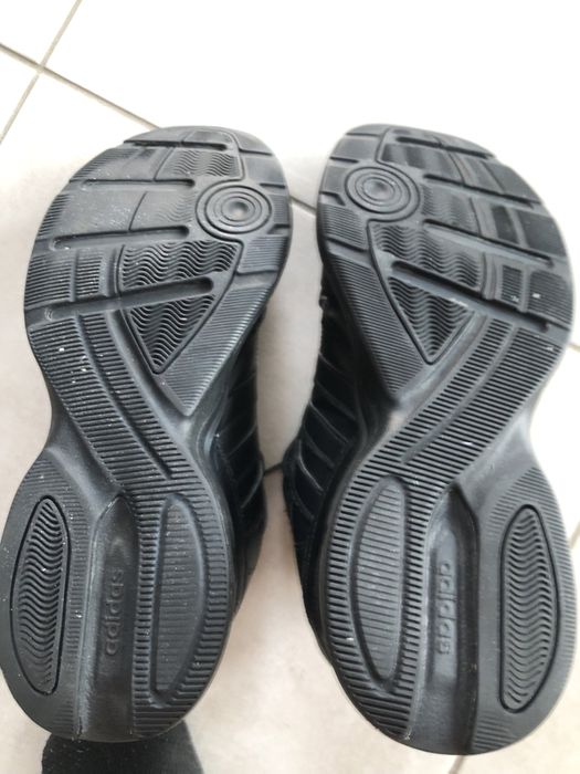 Кросівки чоловічі Adidas Strutter 44 розміру