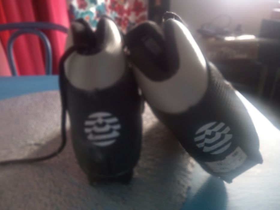 Buty do nart biegowych  31