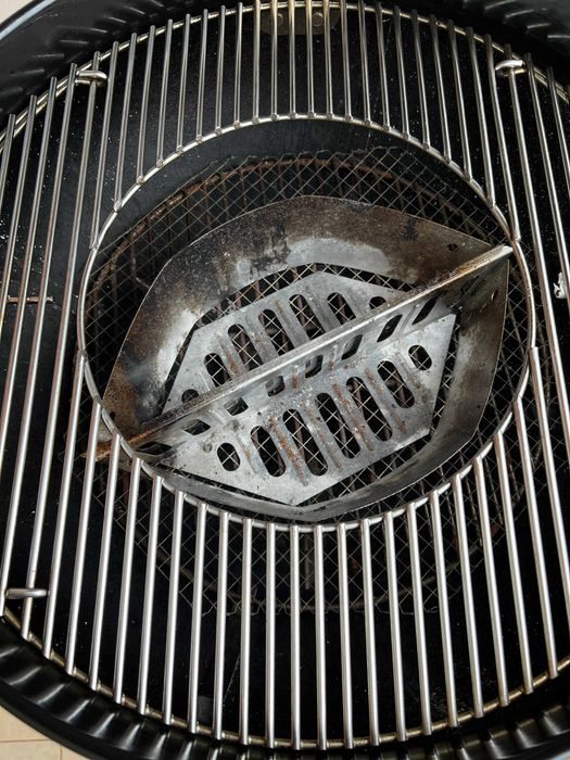 Weber Master Touch Premium 57cm