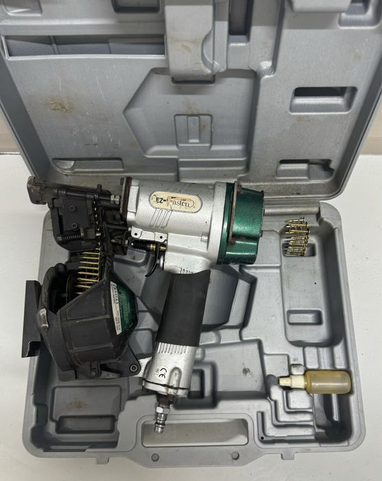 Пневмо-Пістолет для бітумної черепиці