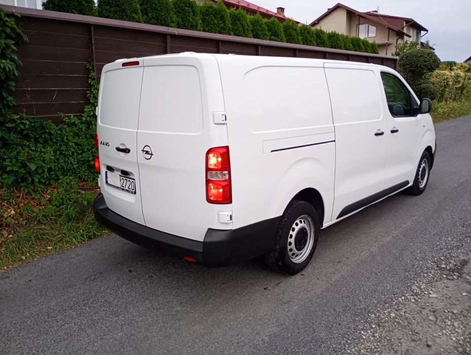 Opel Vivaro Peugeot Toyota 2.0 CDTI 140 koni