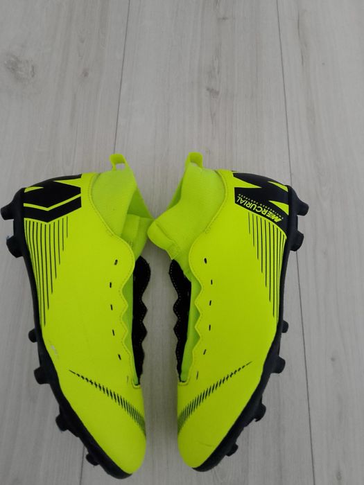 Бутси nike p.37 (24см)