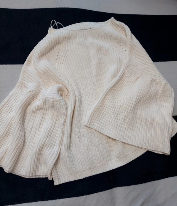 Bawełniany śmietankowy sweterek / dzwonowate rękawy George r.XL/42 UNI