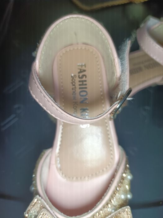 Дитячі туфлі 24 розмір