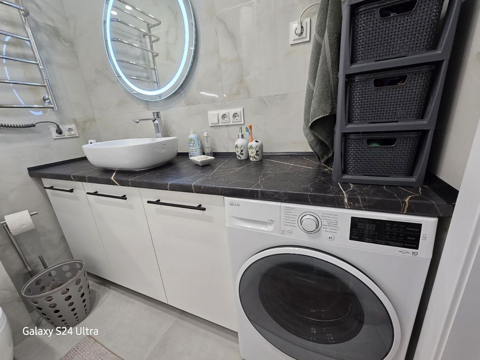 Квартира  кухня -студія Ужгород Від Власника Панорамний вид