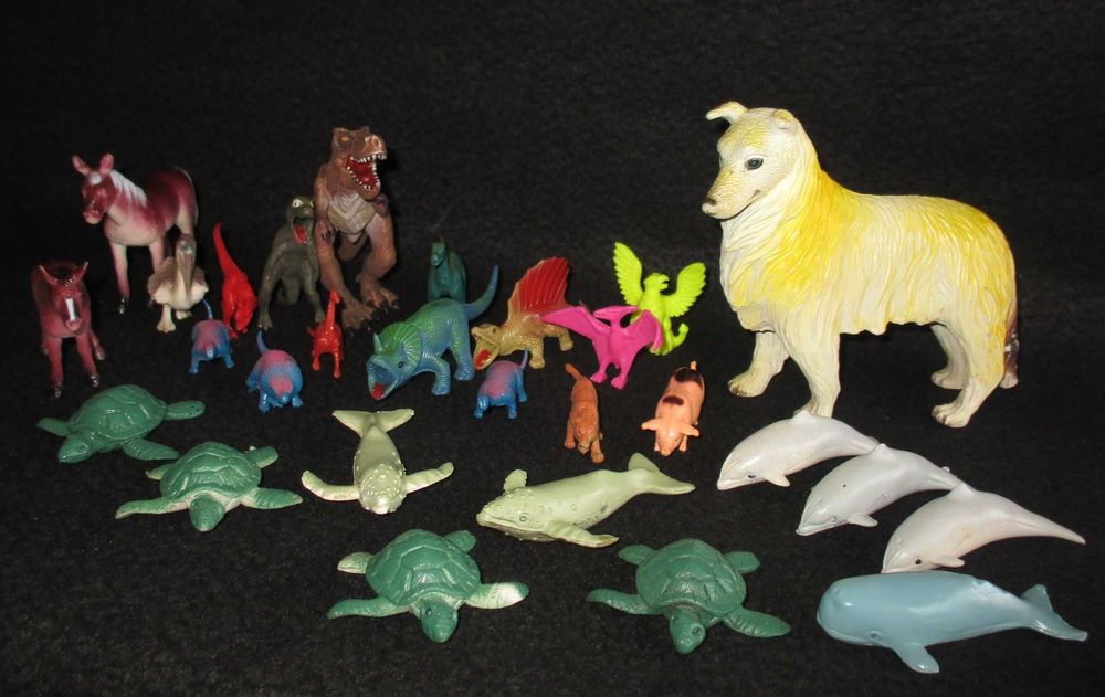 Conjunto de 28 peças Dinossauros Animais Marinhos e Terrestres Diversidade Temática
