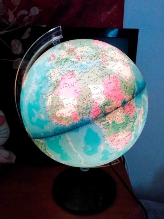 Globo Terrestre Iluminado 30cm