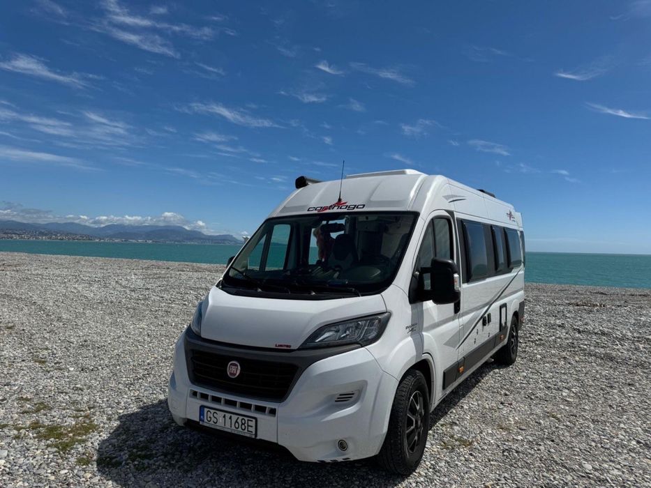 Wynajem kamper Carthago Chrzanów camper van campervan Ducato nowy 4os