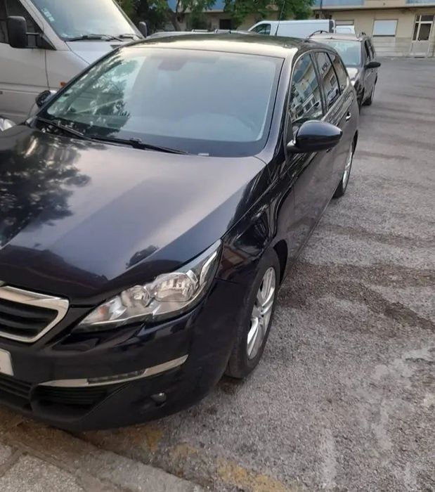Peugeot 308 blue HDI 2015