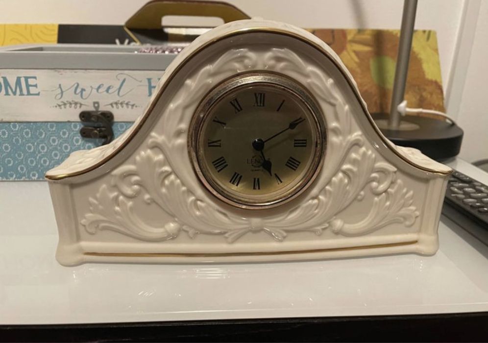 Relógio Lenox porcelana