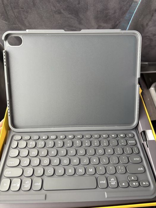 Teclado Ipad Air 2022 / 2020