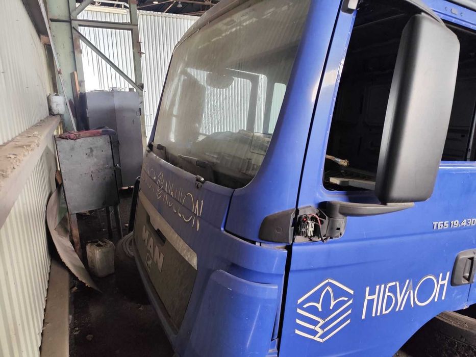 Кабіна MAN TGS 19.430