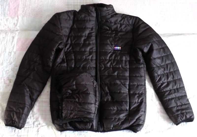 Kurtka lekka z kapturem ogrzewana 4 strefy USB 5V 2A