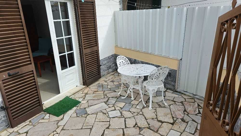 Casita T1 no campo.