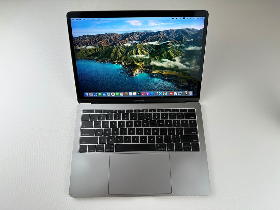 Apple MacBook Pro 13 i7 SSD 512gb 2016 для учёбы