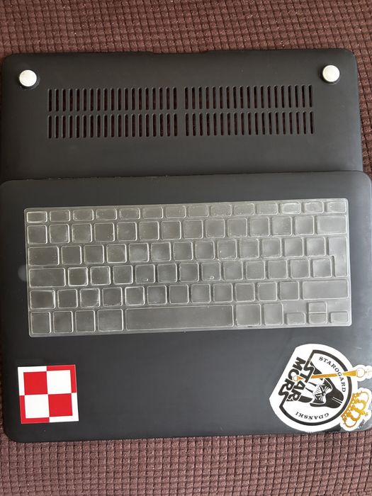 Laptop Apple MacBook Air 13 13,3" i5 - bateria 208 cykli - stan bdb