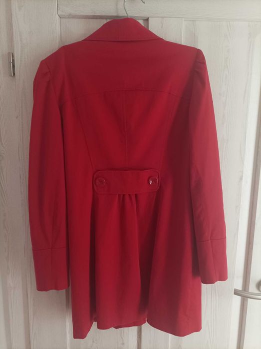 Kobiecy czerwony płaszczyk 42/44