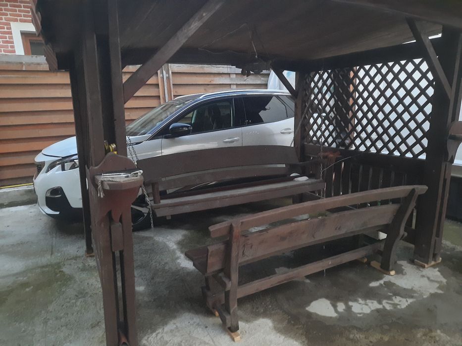 Продам беседку,б/у,розмір 3м*3м(по криші)