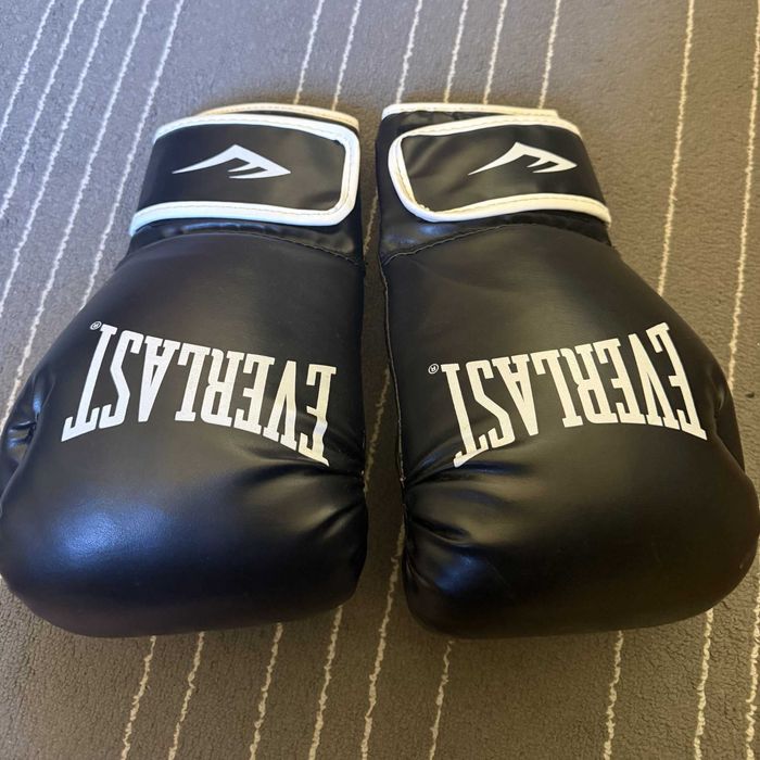 Luvas de Boxe/Kickboxing/Muay Thai Everlast – Tamanho L