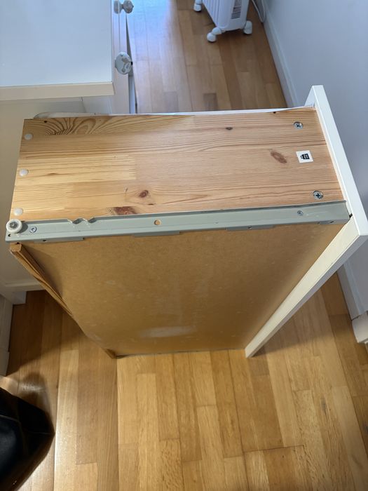 Comoda Ikea com puxadores Zara Home