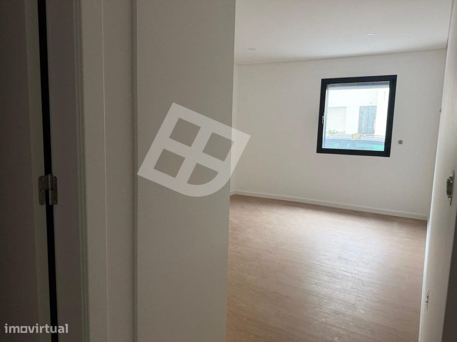 Apartamento T3 c/ Terraço - Pronto Habitar | Esgueira